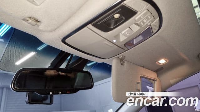 Hyundai LF Sonata LPI Modern(для людей с инвалидностью), 2015 16