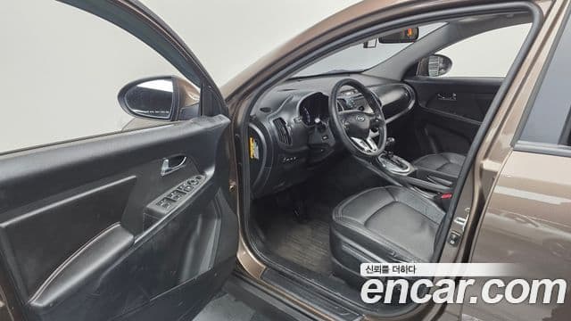 Kia Sportage R топовая версия, 2012 11