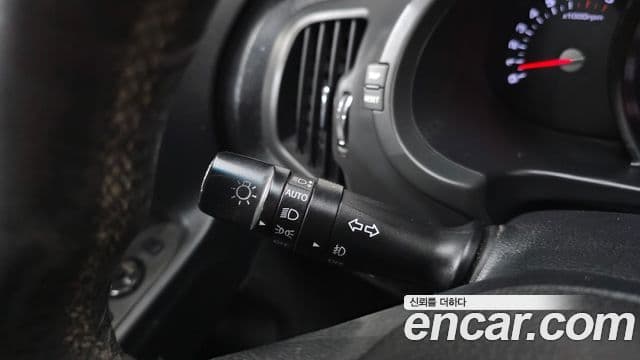 Kia Sportage R топовая версия, 2012 17