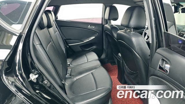 Hyundai Accent(новый кузов / новое поколение) Premier, 2012 12