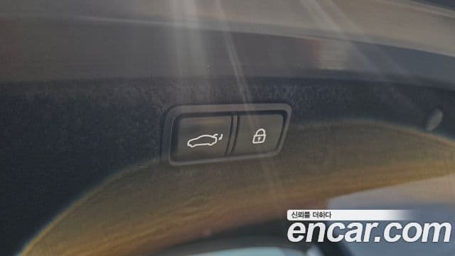 Genesis G80 Premium Luxury, 2018 20