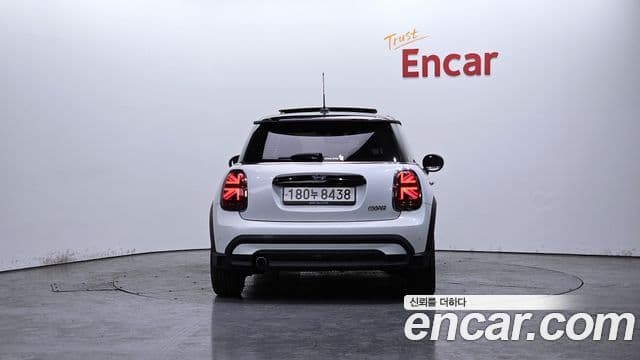 Mini Cooper 3세대, 2024 4