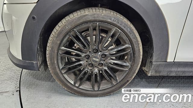 Mini Cooper 3세대, 2024 все фото