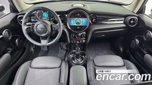 Mini Cooper 3세대, 2024 7