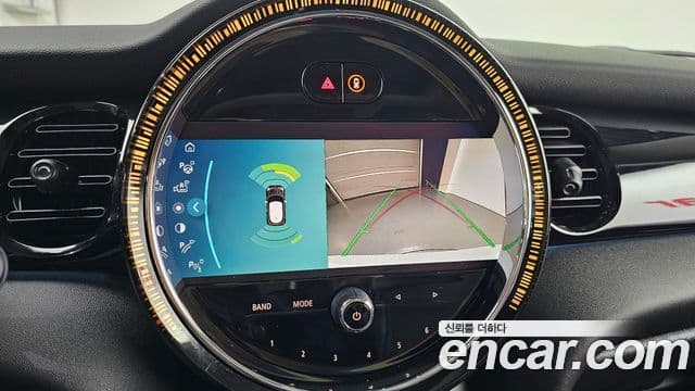 Mini Cooper 3세대, 2024 15