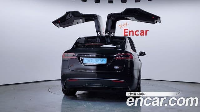 Tesla модель X Plaid, 2023 4