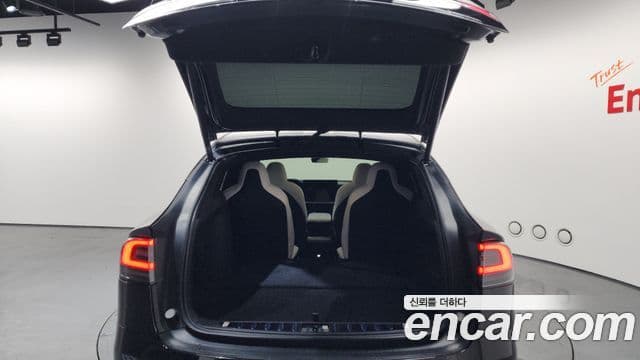 Tesla модель X Plaid, 2023 20