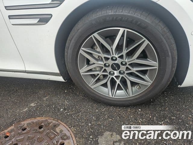 Genesis G80 (RG3) бензин 2.5 турбо AWD, 2025 8