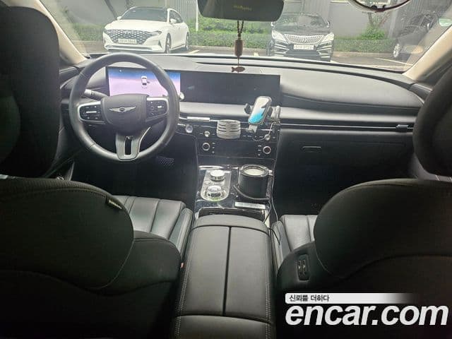 Genesis G80 (RG3) бензин 2.5 турбо AWD, 2025 10