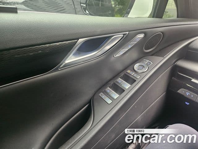 Genesis G80 (RG3) бензин 2.5 турбо AWD, 2025 15