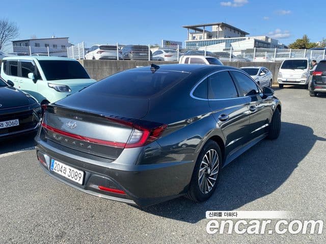 Hyundai Sonata гибрид (DN8) Premium Plus, 2022 4
