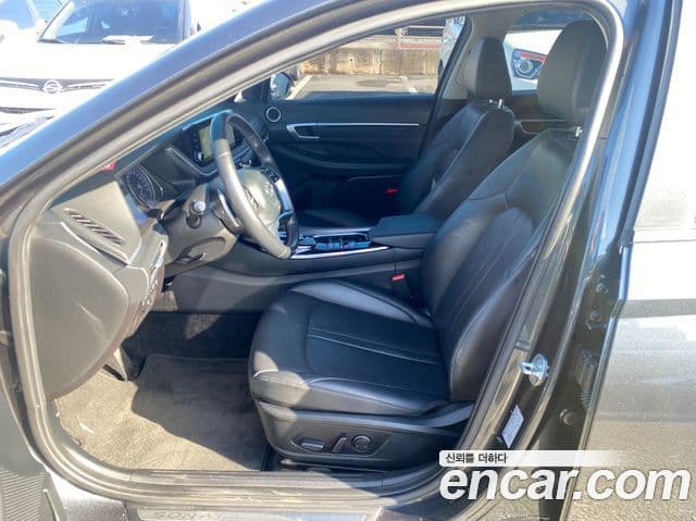 Hyundai Sonata гибрид (DN8) Premium Plus, 2022 13