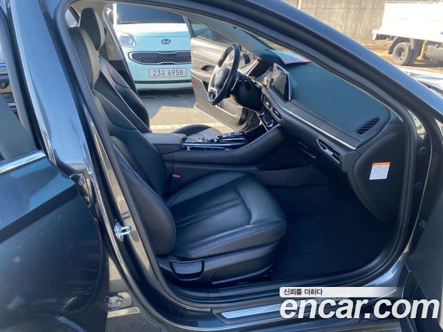 Hyundai Sonata гибрид (DN8) Premium Plus, 2022 17