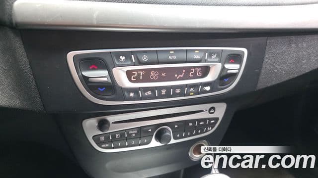 Renault Korea(Samsung) 뉴SM3 SE чёрный, 2011 16