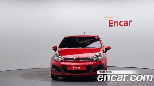 Kia All New Pride Deluxe, 2014 3