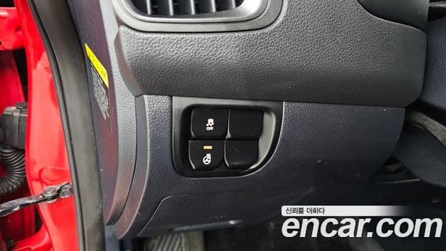 Kia All New Pride Deluxe, 2014 15