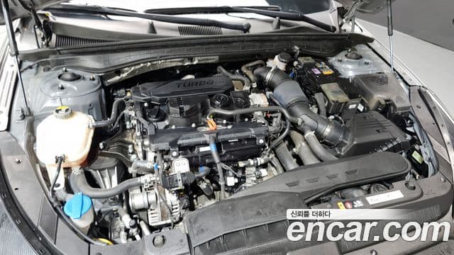 Kia K5 3세대 Signature, 2022 6