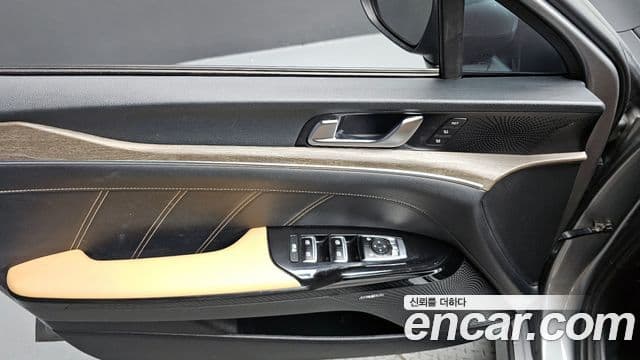 Kia K5 3세대 Signature, 2022 17