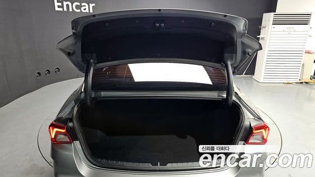 Kia K5 3세대 Signature, 2022 20