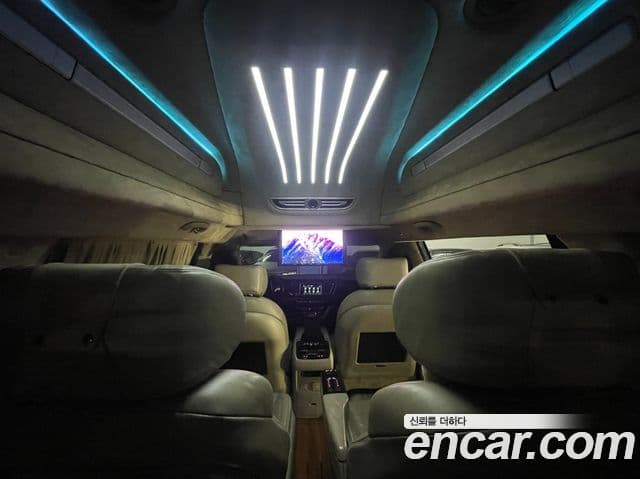 Kia All New Carnival бензин 9인승 High Limousine(компания по спецнадстройкам), 2018 8