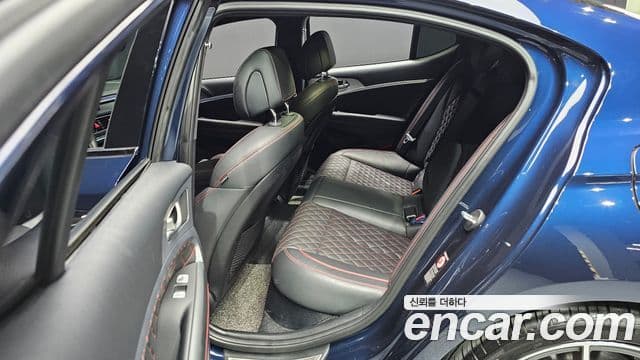 Genesis G70 Sport пакет, 2020 12