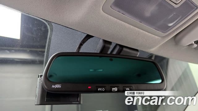 Hyundai Venue 1.6 Flux, 2023 16