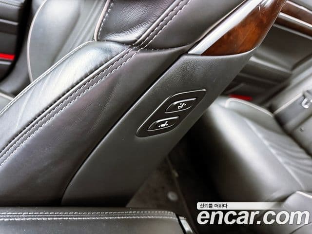 Genesis EQ900 Premium Luxury, 2016 17