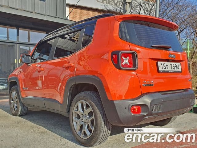 Jeep Renegade 2.0 дизель Longitude AWD, 2016 2