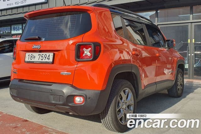 Jeep Renegade 2.0 дизель Longitude AWD, 2016 3