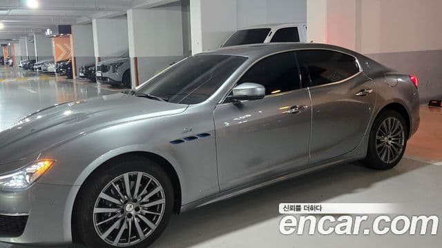 Maserati 기블리 3세대, 2022 все фото