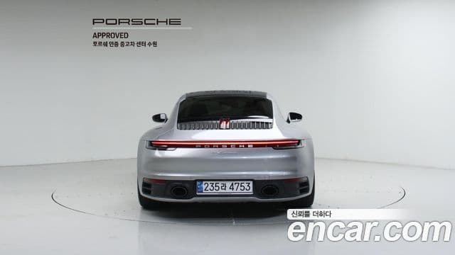 Porsche 911 (992) Carrera, 2024 4