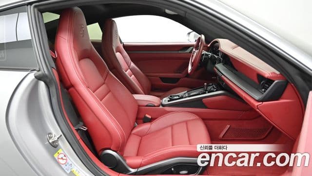 Porsche 911 (992) Carrera, 2024 10