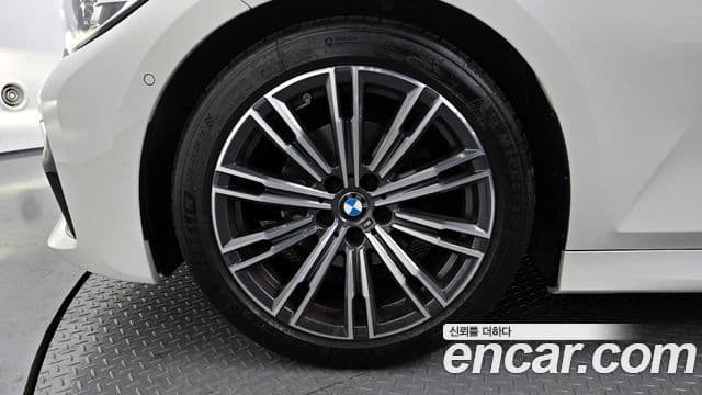 BMW 3시리즈 (G20) 320d M Sport, 2019 все фото