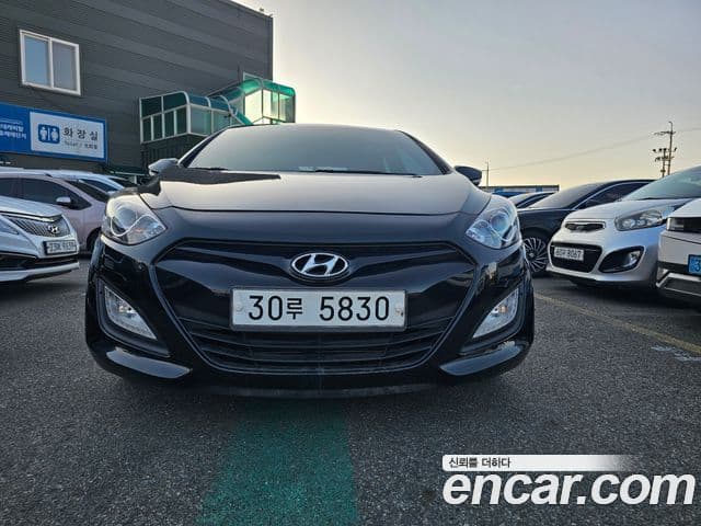 Hyundai i30(новый кузов / новое поколение) 1.6 GDI Extreme, 2012 3