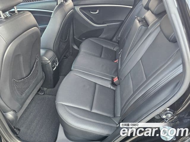 Hyundai i30(новый кузов / новое поколение) 1.6 GDI Extreme, 2012 10