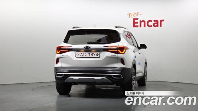 Kia Seltos Signature, 2022 4