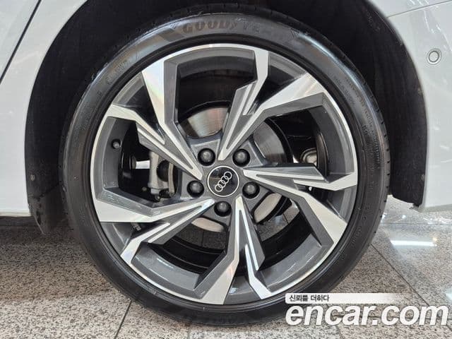 Audi A3 (8Y) Premium, 2025 все фото