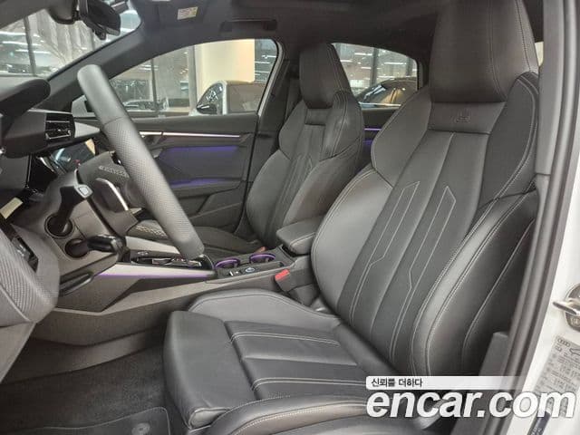 Audi A3 (8Y) Premium, 2025 10