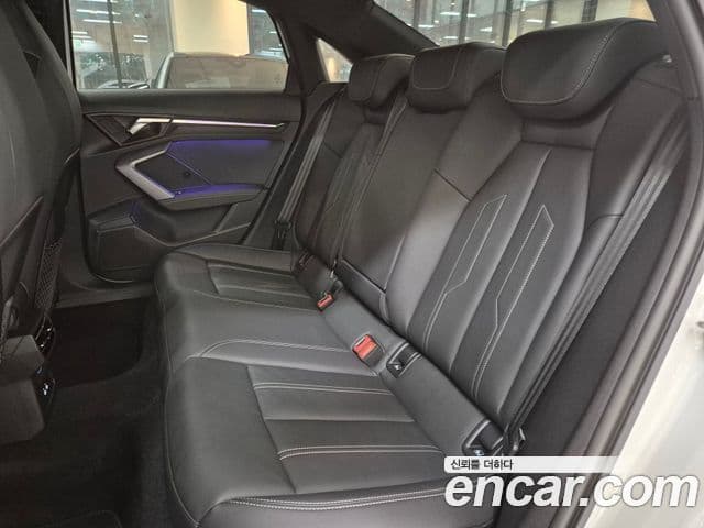 Audi A3 (8Y) Premium, 2025 11