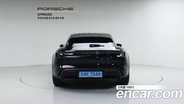 Porsche 타이칸 4S Cross Turismo, 2025 4