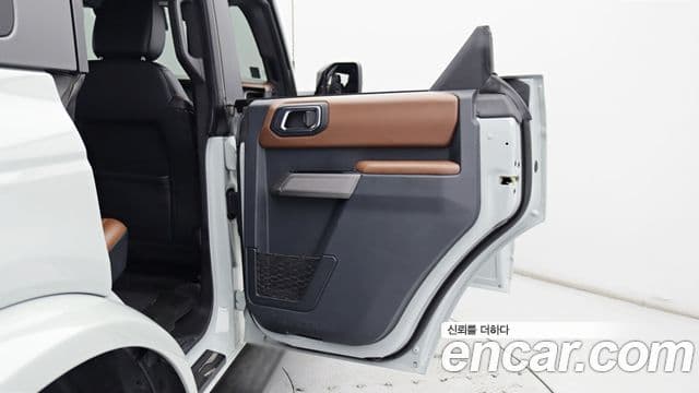 Ford Bronco 6세대 2.7 outer Banks, 2023 11