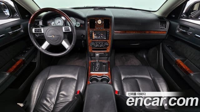 크라이슬러 300C 1세대, 2009 7