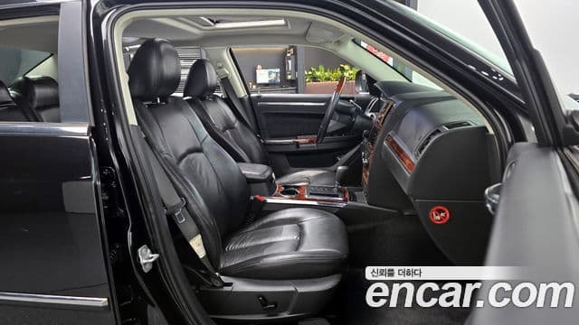 크라이슬러 300C 1세대, 2009 10