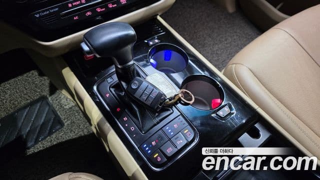 Kia All New Carnival Noblesse, 2018 9