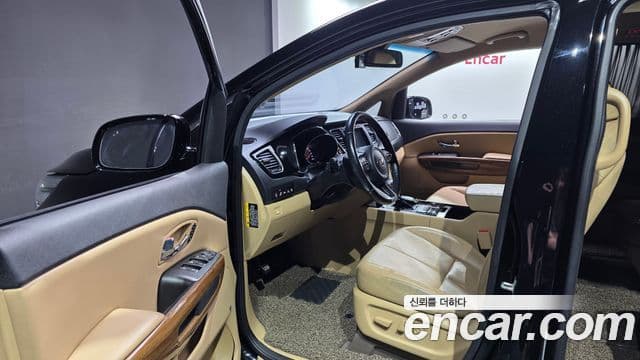 Kia All New Carnival Noblesse, 2018 11