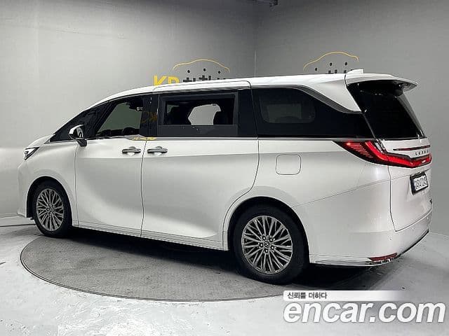 Lexus LM 2세대 Executive, 2025 2