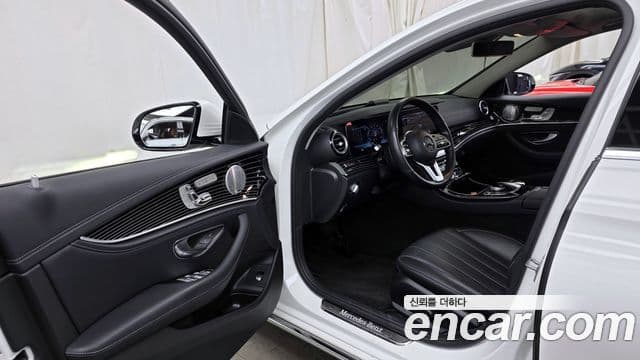 Mercedes-Benz E-класс W213 Exclusive, 2019 10