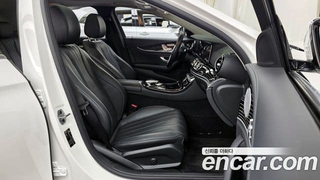 Mercedes-Benz E-класс W213 Exclusive, 2019 11