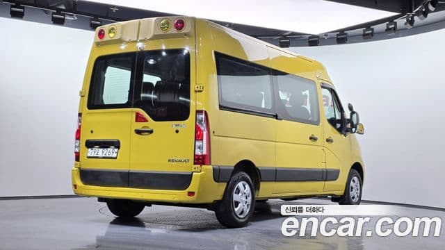 Renault Korea(Samsung) Master 13인승, 2019 2