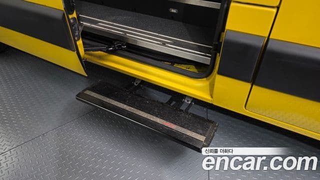 Renault Korea(Samsung) Master 13인승, 2019 19